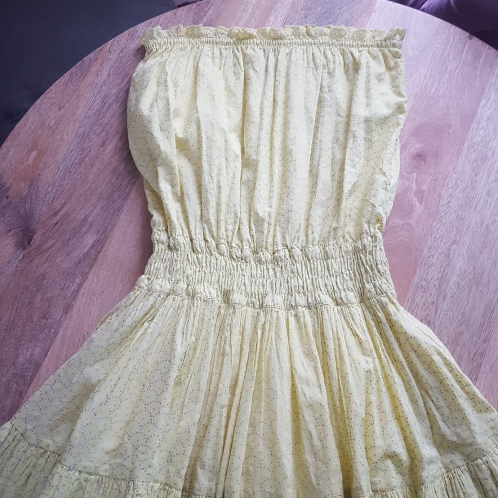 Victoria Secrets yellow dress
